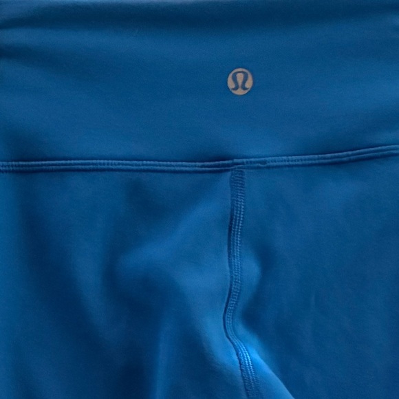 Lululemon Wunder Under Crop Reversible 4 - Picture 12 of 13